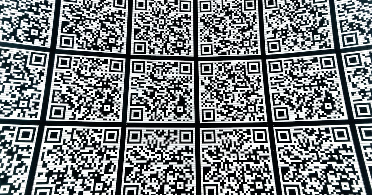 How to Create a QR Code for a PDF (Free, Editable, Trackable)