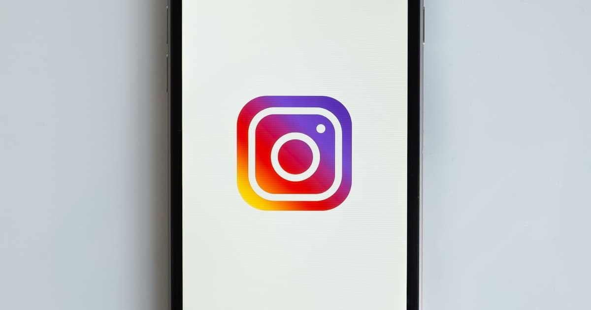 How to Add a Link to Your Instagram Bio (Step by Step)